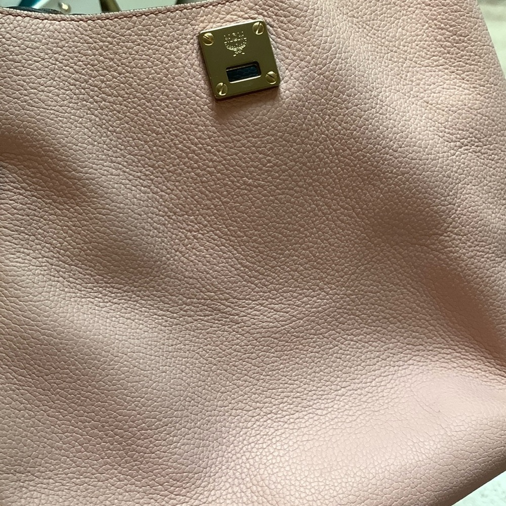 1MCM satchel